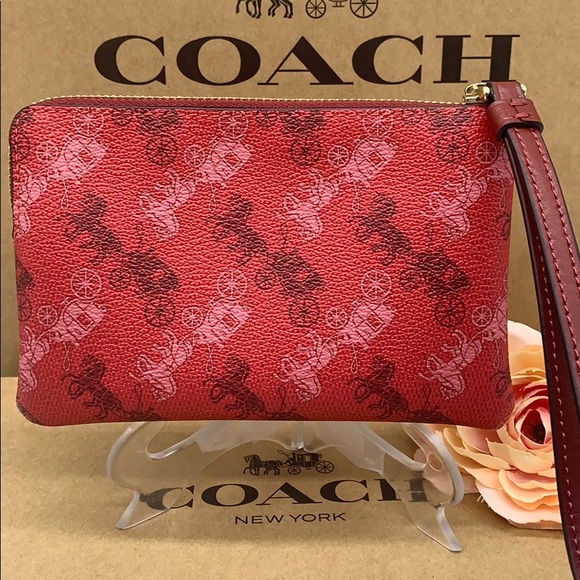 COACH Corner Zip Wristlet Im/bright red/cherry mul - Picture 7 of 14